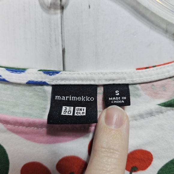 Uniqlo x Marimekko Women's Multicolor Print Short Sleeve Cotton Shirt Size Small - Picture 5 of 7